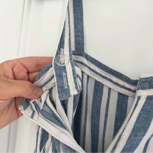 Linen-blend blue and white striped romper - Picture 4 of 6